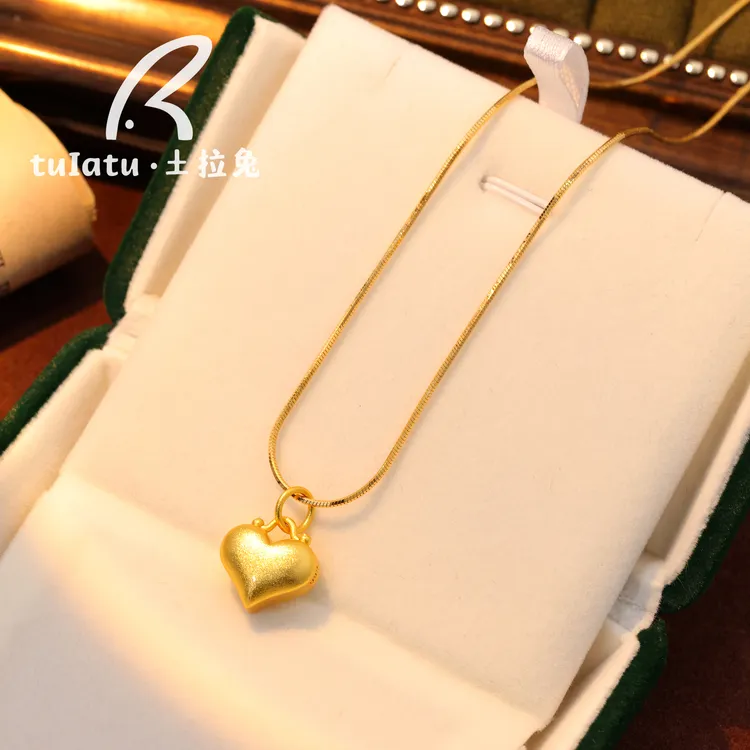 铜合金项链 简约爱心吊坠项链女ins风温柔时尚百搭锁骨毛衣链