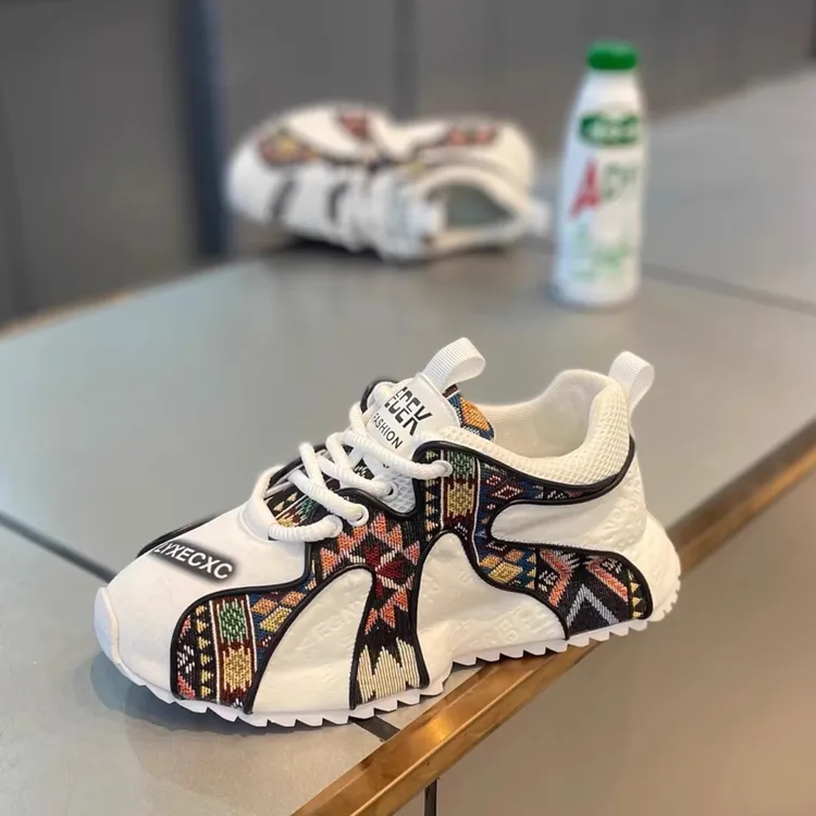 阿甘潮男鞋2025年新款民族风布面透气低帮舒适百搭网红休闲男鞋