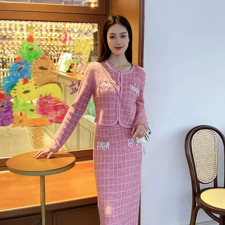 风浅秋樱上衣毛衣小香风外套钉珠亮片格子粉色蓝色气质羊毛开衫