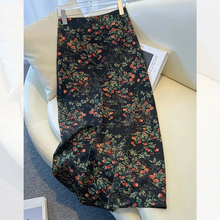 碎花显瘦半身裙女夏季薄款2025新款高腰一步包臀裙中长款a字裙子