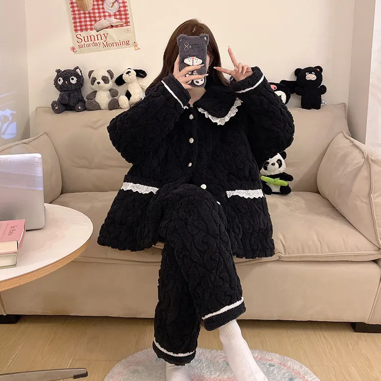 冬季睡衣女款珊瑚绒三层夹棉加绒加厚新款黑色特厚抗寒家居服套装