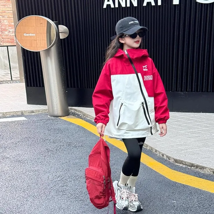 儿童专业冲锋衣2025新款女童秋装三防外套女大童春秋款户外服风衣
