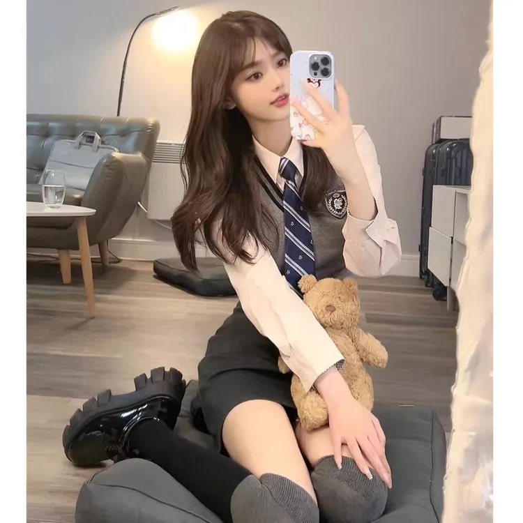 学院风套装裙女2024春秋韩版小个子穿搭显瘦三件套炸街学生JK制服
