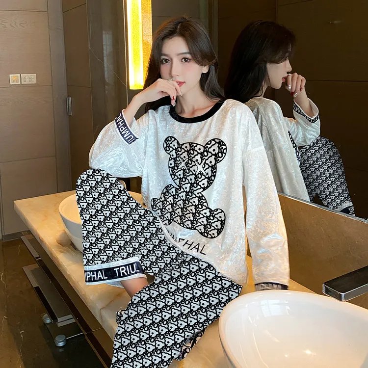2024年新款金丝绒睡衣女春秋季长袖可爱卡通秋冬家居服套装可外穿