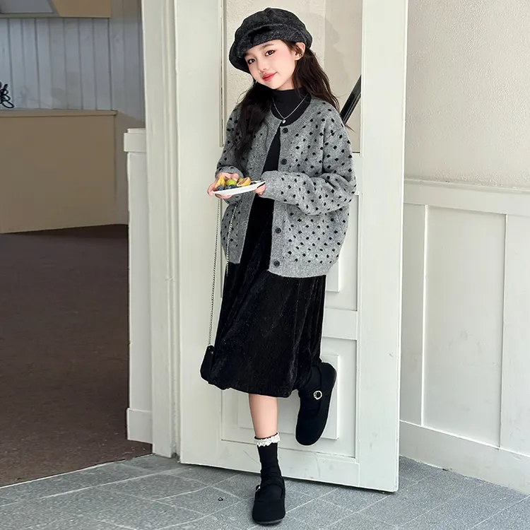 女童秋装2025新款洋气大童女装连衣裙儿童初秋韩系潮酷套装春秋款