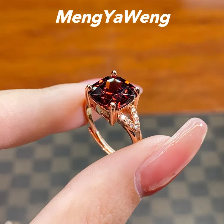 新品戒指 【k1312】10X10mm方形石榴红色镶嵌【双禧】