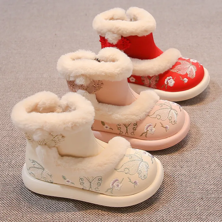 马面冬季汉服儿童古风女中大童2025中国风鞋棉鞋百搭靴子加绒秋冬