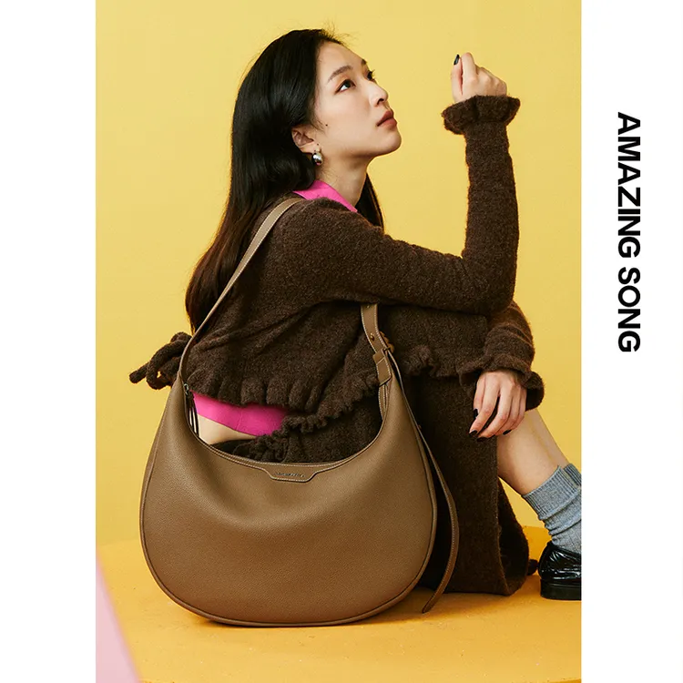 AmazingSong乙颂半月包大号时尚休闲百搭纯色大容量斜跨单肩包