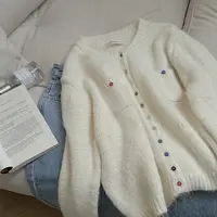 东大门oun*ce小众设计感圆领糖果扣针织毛衣 甜美软糯温柔开衫