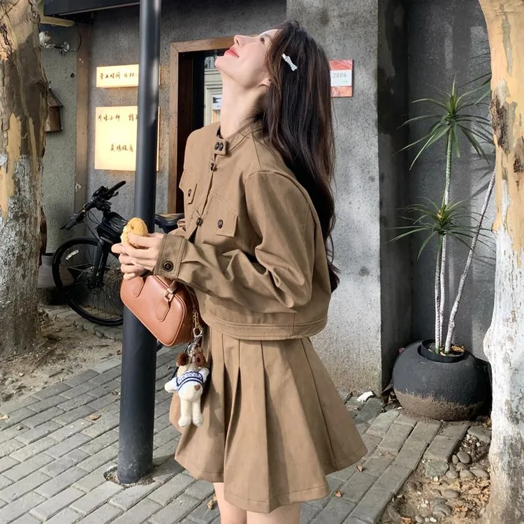 一整套美拉德穿搭百褶短裙两件套女2024秋季新款休闲百搭时尚套装