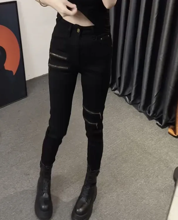 萱贝纯黑色显瘦百搭小脚牛仔裤早秋新款拉链设计感九分弹力铅笔裤