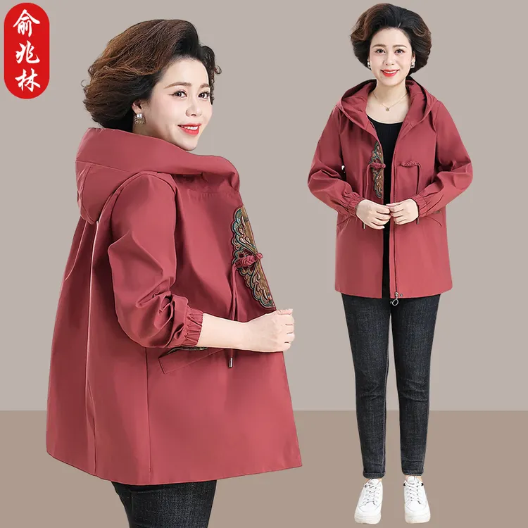 俞兆林妈妈春秋民族风衣外套连帽宽松中老年人女装上衣加肥加大码