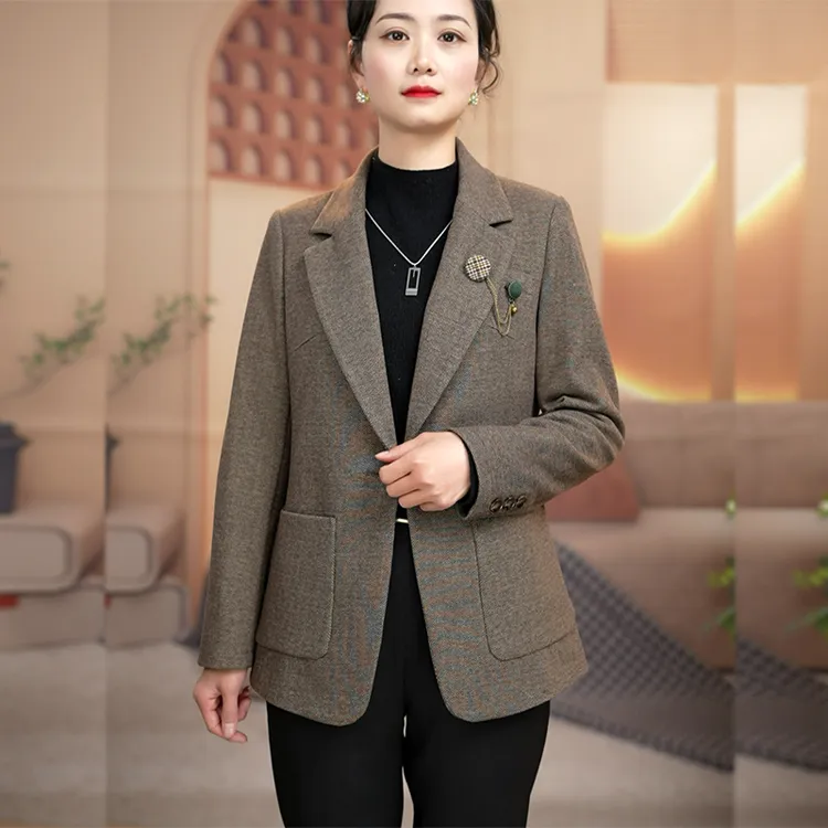 人字纹西装外套女春秋季2024新款爆款妈妈短款西服上衣