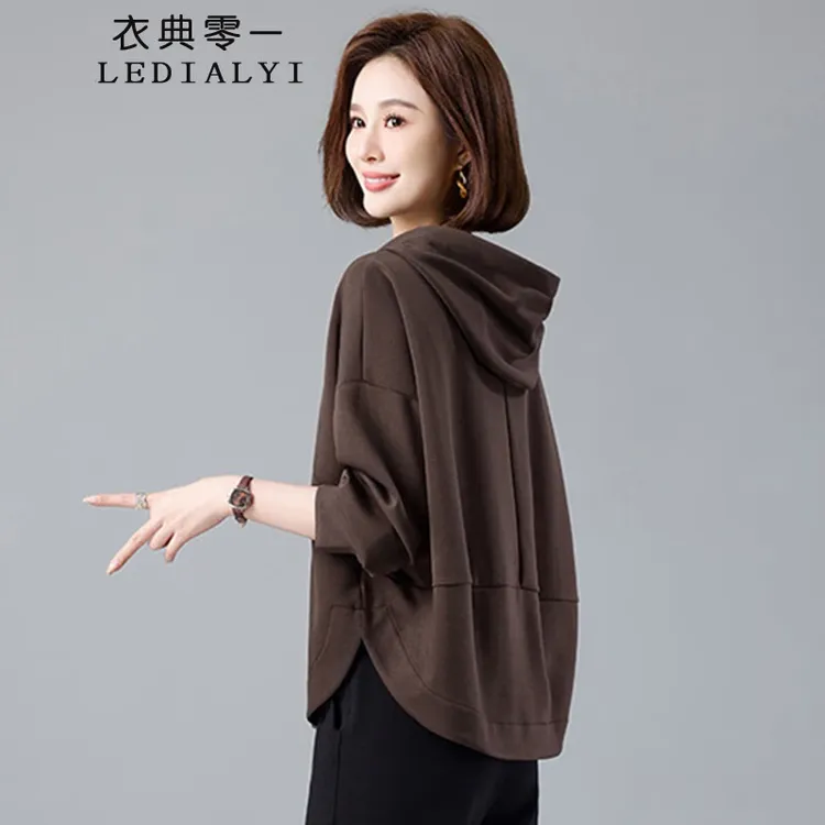 2025春秋季女装新款时尚洋气宽松中年休闲连帽卫衣女短款长袖上衣