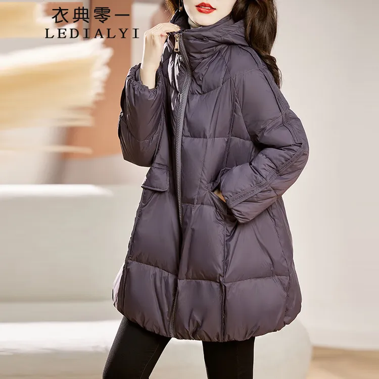 中长款连帽羽绒服女冬季新款中年显瘦洋气白鸭绒爆款冬天保暖外套