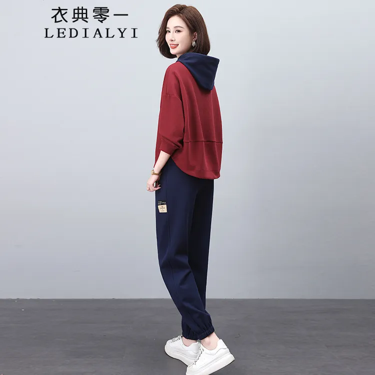 时尚休闲运动套装女2025新款穿搭一整套妈妈春秋季卫衣卫裤两件套