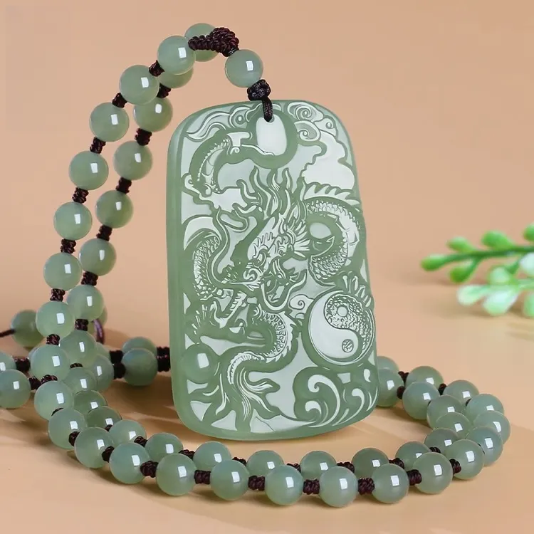 天然和田玉龙行天下青龙吊坠本命年生肖龙玉牌八卦龙牌玉坠挂件