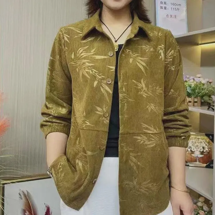 高档灯芯绒妈妈装外套女春秋新款洋气中老年印花衬衫宽松遮肉上衣