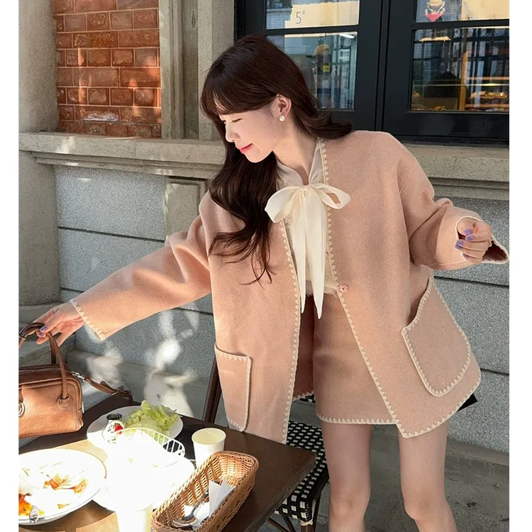 韩系富家千金小香风粉色毛呢外套女秋冬季气质高级感呢子大衣套装