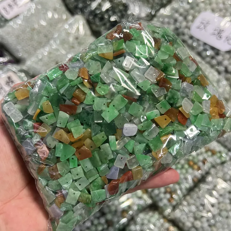 冲哥珠宝天然翡翠三彩碎石散珠碎片珠子DIY编制手链脚链耳环腰链
