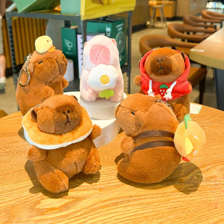 卡皮巴拉玩偶背汉堡水豚车钥匙扣毛绒学生送礼物可爱书包小挂件女