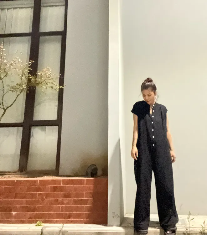 棉蕾丝带里布森系黑色休闲连体裤短袖宽松直筒连体裤