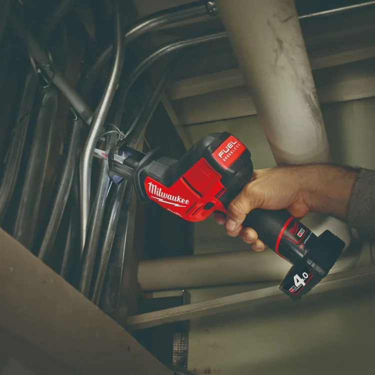 Milwaukee美沃奇M12 FUEL无刷充电式往复锯马刀锯/国行质保两年