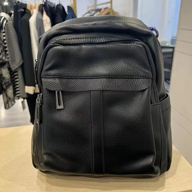 B 39   拉链款 双带  双肩包