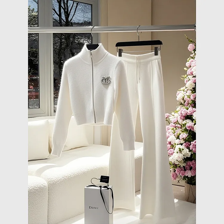 冬季穿搭一整套高级感减龄漂亮洋气名媛小香风针织毛衣裤子套装女