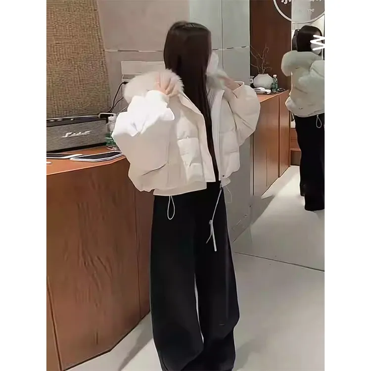 【现货】气质大毛领连帽棉服女款冬季2025年新款保暖棉衣夹棉短外套