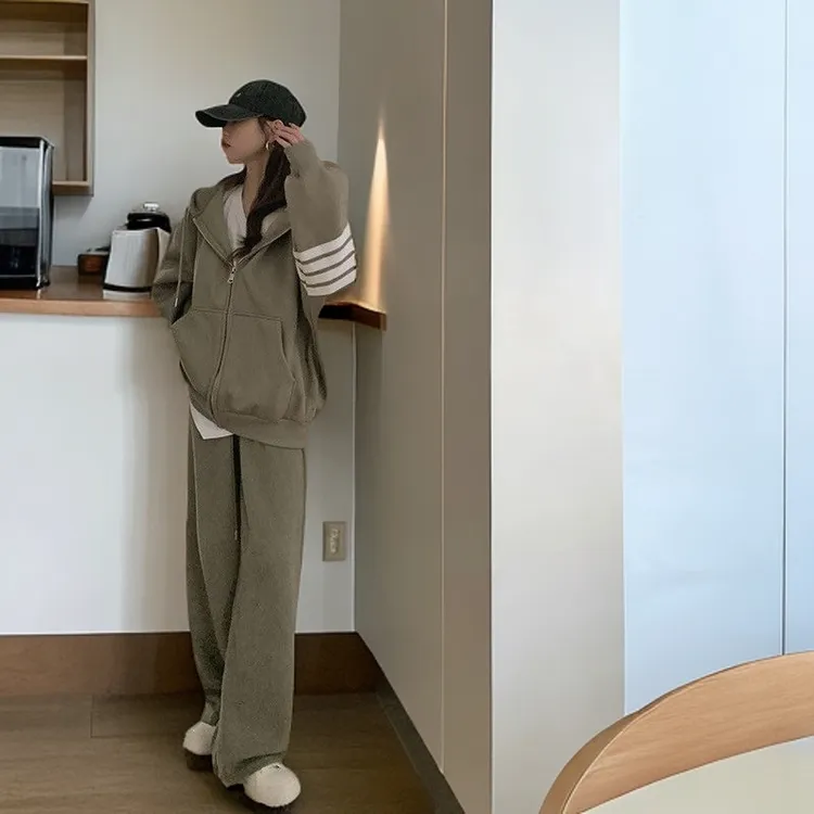 春秋季时尚休闲连帽卫衣套装女韩版宽松大码纯色小个子简约两件套