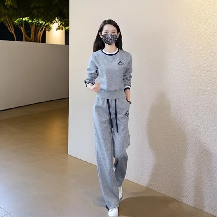 2025春季网红显瘦长袖套装女休闲时尚运动百搭宽松减龄女装两件套