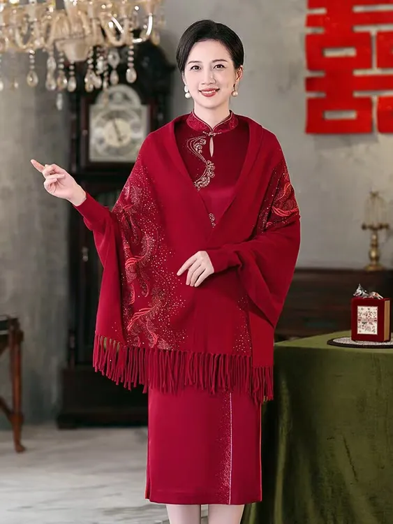 2025新款配旗袍披肩秋冬季婚宴喜婆婆妈妈礼服外套外搭红色女高端