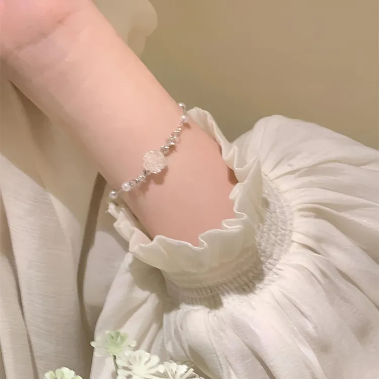 合金手链  温柔~山茶花珠珠手链女款轻奢小众精致配饰闺蜜学生潮