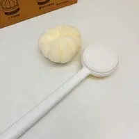 55523 白色，三合一沐浴洗澡刷，刷子+沐浴球+磨砂