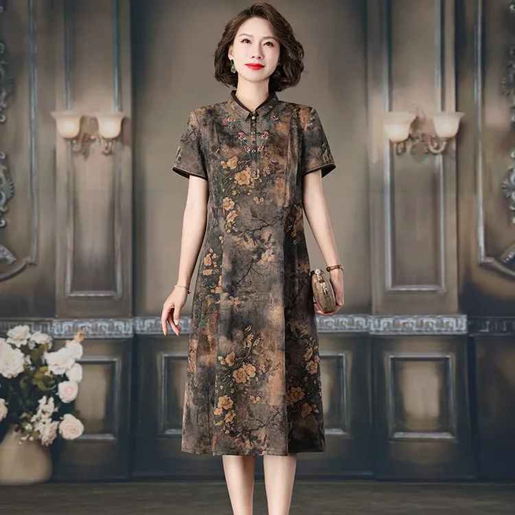 2024夏新款高端桑蚕丝香云纱连衣裙中老年妈妈杭州真丝新中式旗袍