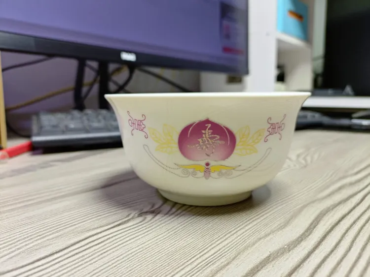 4.5英寸金钟水滴桃寿碗11.5厘米寿宴回礼用碗选配勺子、筷子、礼盒