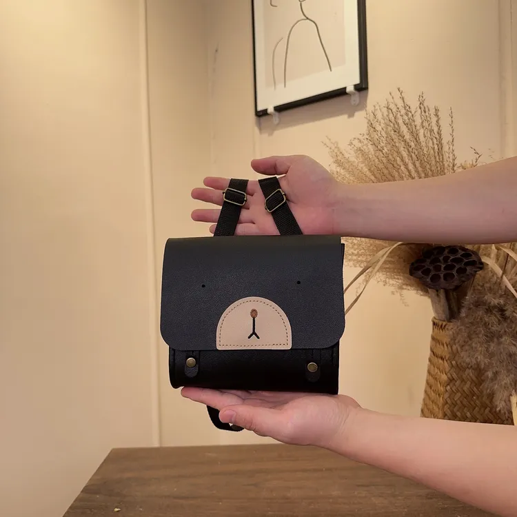 韩国儿童卡通背包男女时尚萌小熊双肩包幼儿宝宝百搭休闲迷你书包