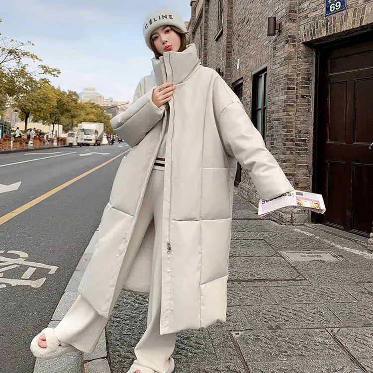 冬季羽绒服女款2025新款正品长款过膝高级品质免洗PU皮白鸭绒外套