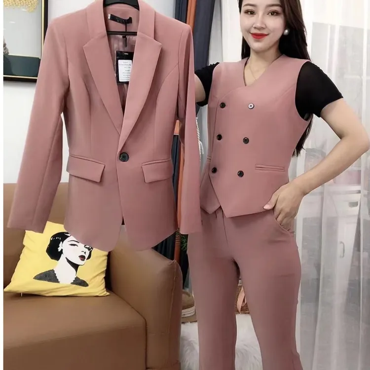 7788早春新款女士西装套装三件套微喇叭裤西装套装修身显瘦气质