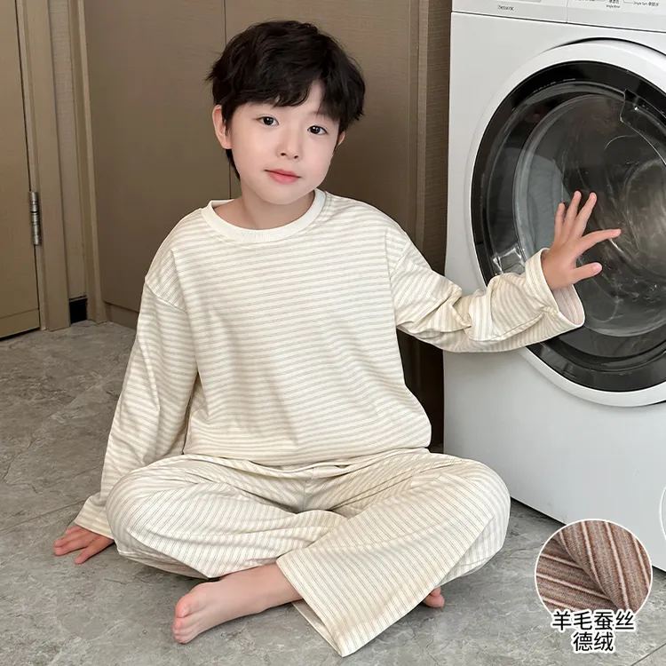秋冬季儿童睡衣男童中大童德绒家居服6-12岁男孩圆领条纹套装洋气