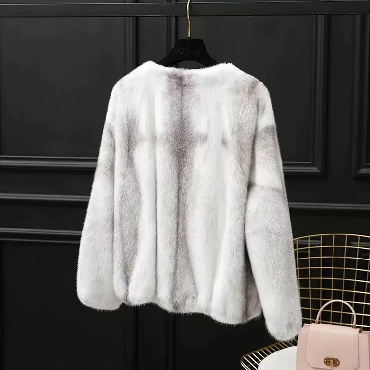 2024年新款貂皮马甲女冬短款进口整貂大衣真毛年轻裘皮外套衣服
