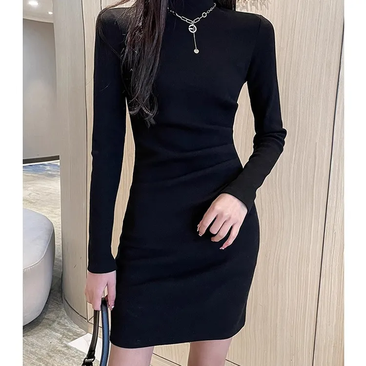 早春连衣裙内搭包臀裙女2025新款黑色半高领打底修身小妈裙子