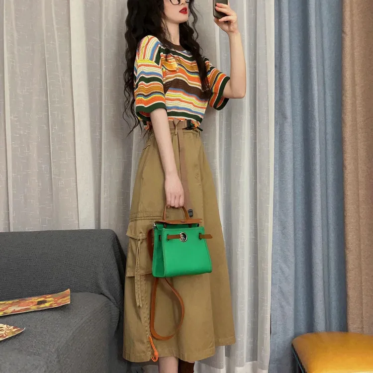 夏天多巴胺穿搭套装小个子穿搭一整套撞色条纹T恤半身裙两件套女