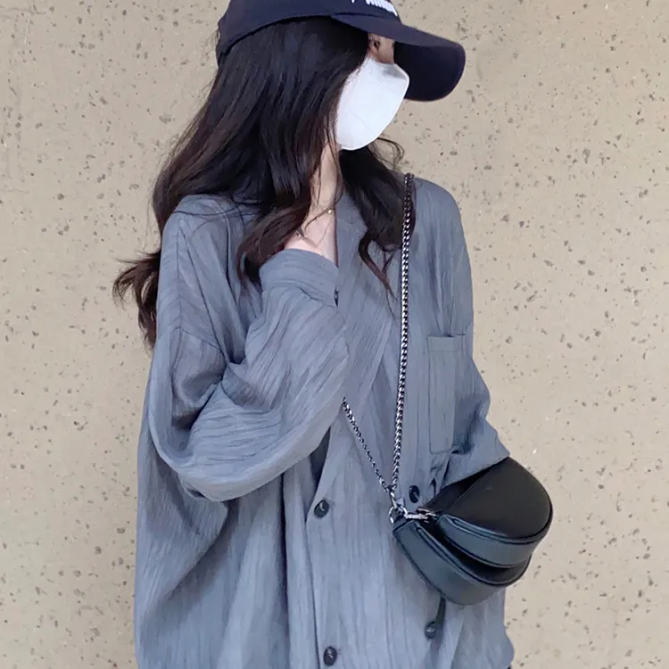 秋季新款女装小众气质法式上衣灰色西装领宽松百搭衬衫设计感小众