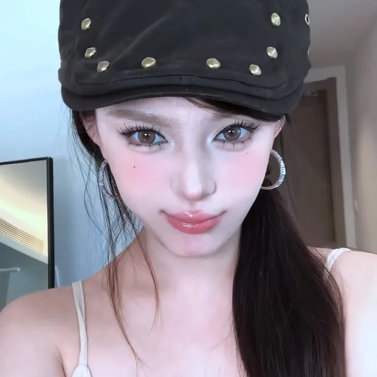 韩系复古铆钉前进帽女古早休闲大头围显脸小遮阳贝雷报童鸭舌帽子