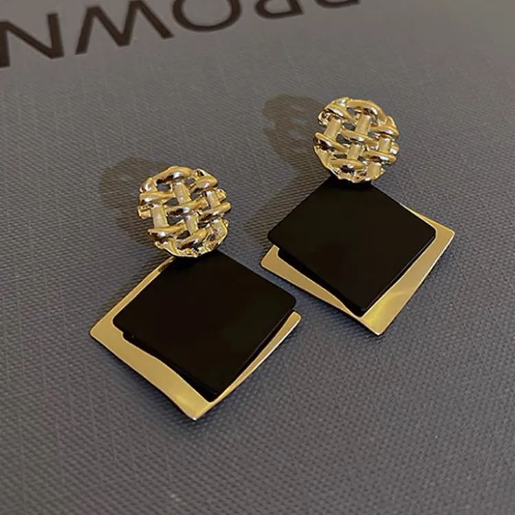 铜合金耳饰 T.Q 【黑金撞色】小众设计质感复古气质耳环