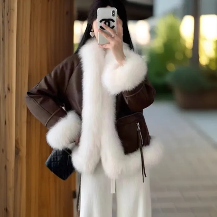 时尚气质狐狸毛拼接鹅绒短款外套女秋冬百搭网红轻奢女士长款加厚