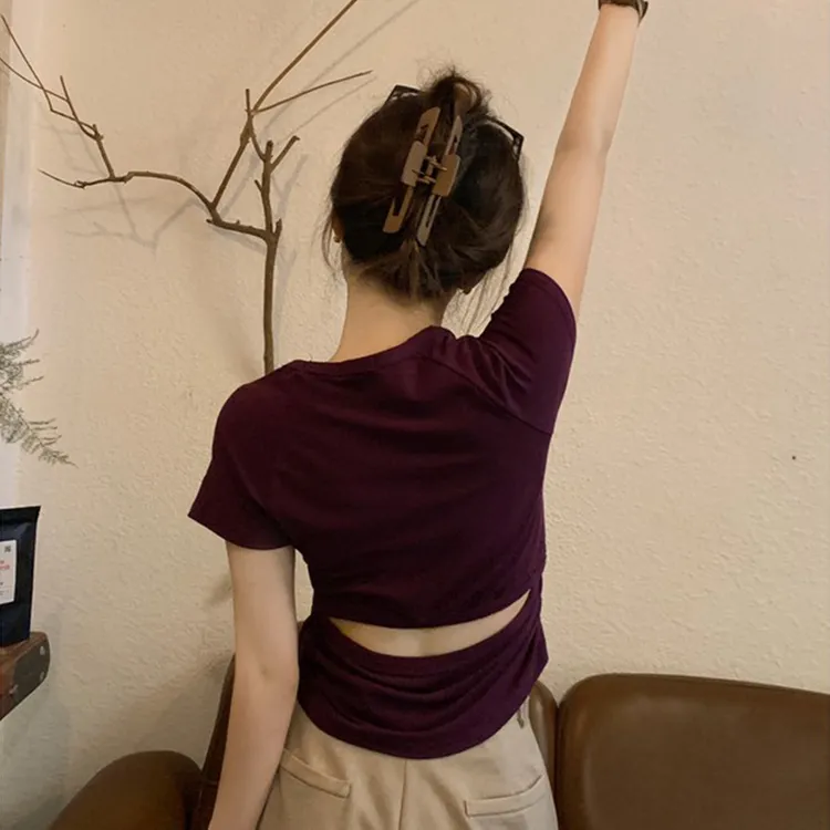 戈缕小心机后背镂空露腰短袖t恤女夏季设计感短款修身插肩袖上衣