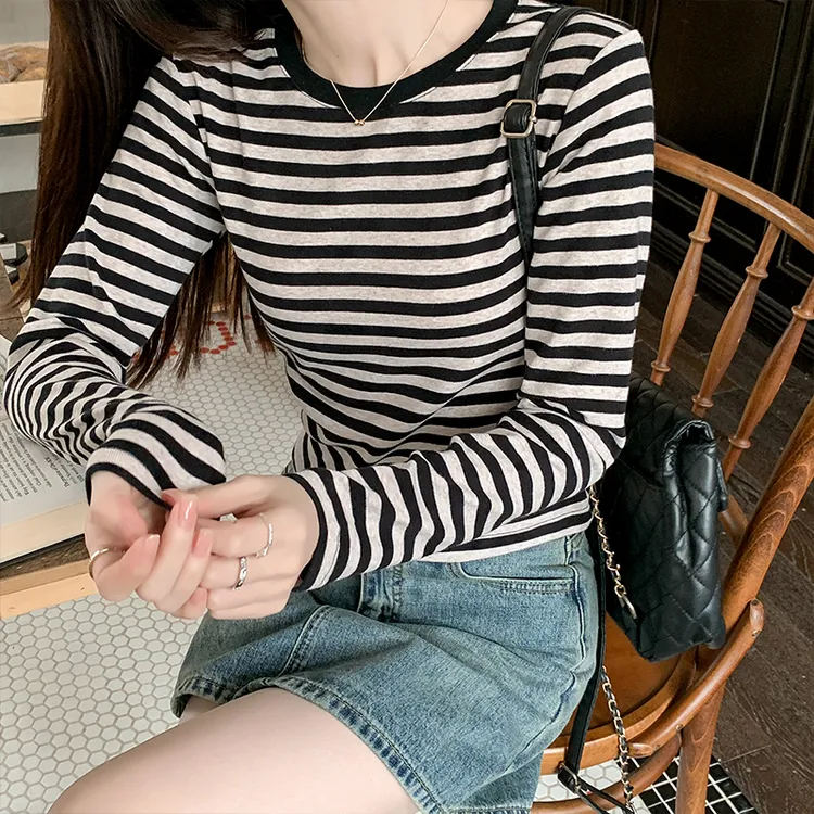 戈缕复古条纹长袖T恤女秋季修身显瘦圆领百搭短款内搭上衣打底衫
